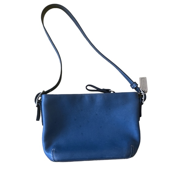 Vintage Coach Mini Color:Blue Leather Shoulder Bag - Picture 2 of 4